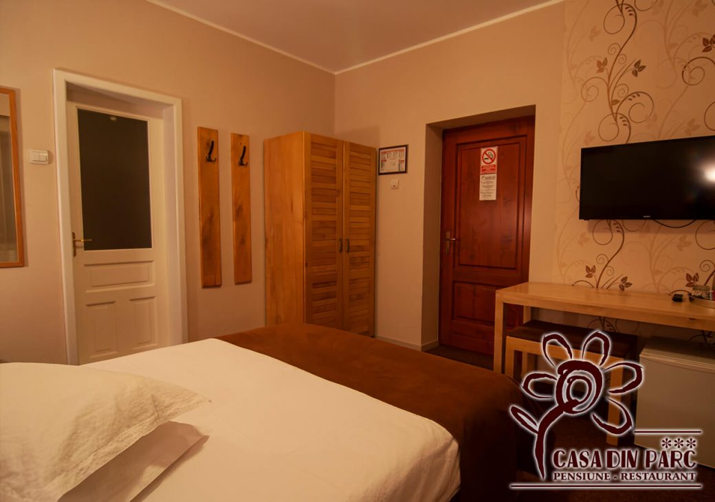 Pensiunea Casa din Parc - Covasna (11)